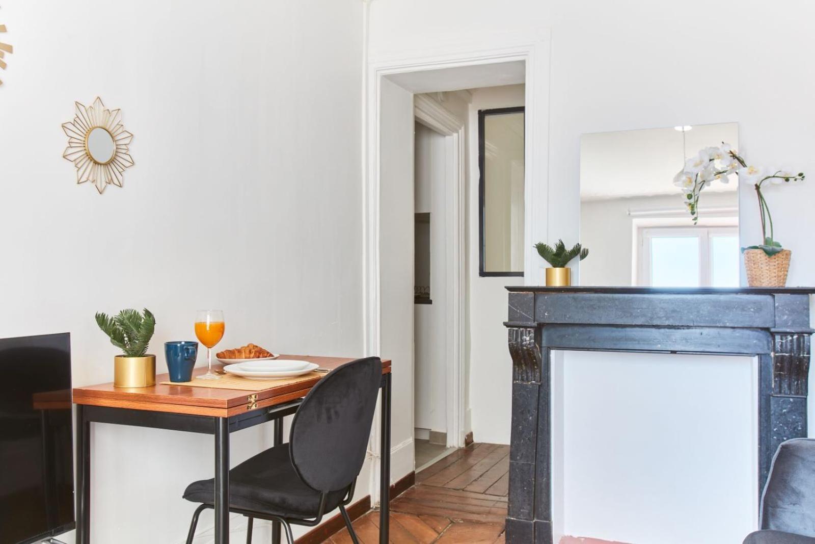Cosy Montmartre 2Br Lejlighed Paris Eksteriør billede